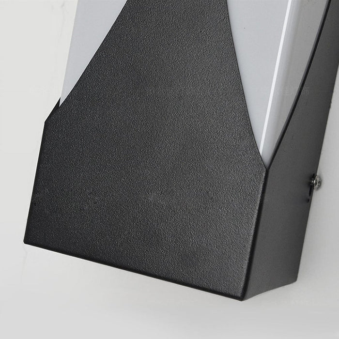 Creative Rectangular Waterproof LED Black Modern Outdoor Wall Sconce Lighting