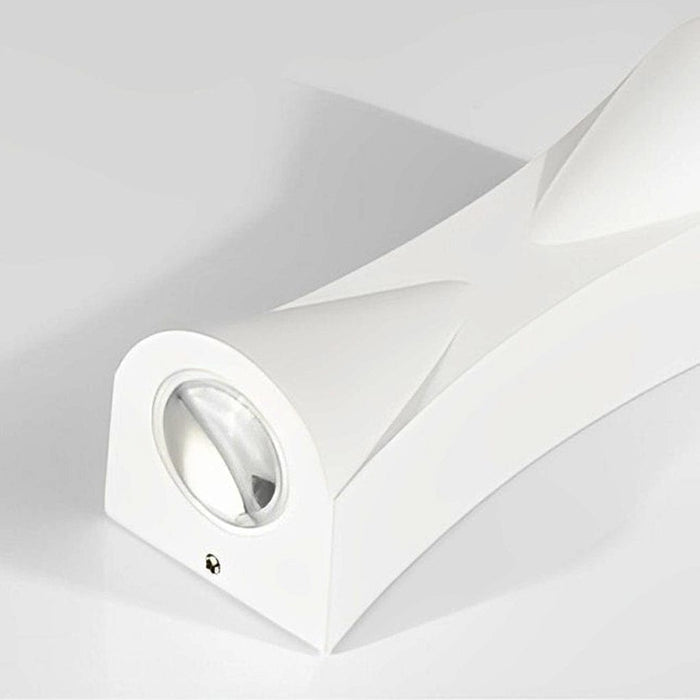 Creative Up and Down Lights LED Waterproof Modern Outdoor Wall Lamp
