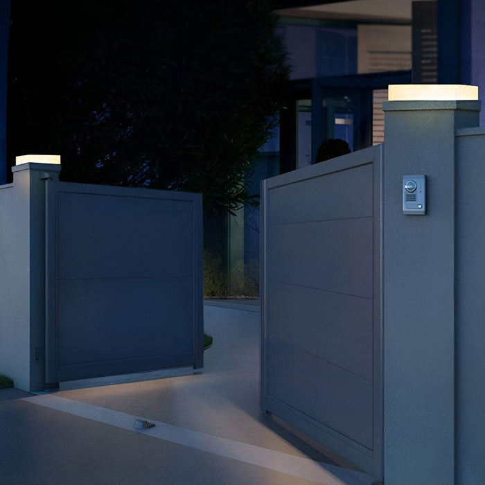 Round Square LED Waterproof Outdoor Solar Decking Lights Lawn Lights