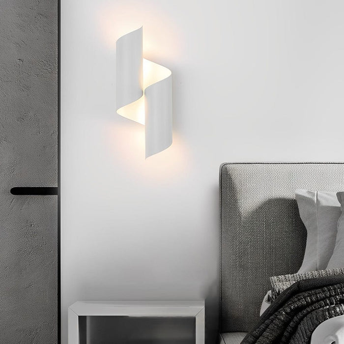2pcs Symmetrical Creative Up And Down Lighting Modern Wall Light Fixture