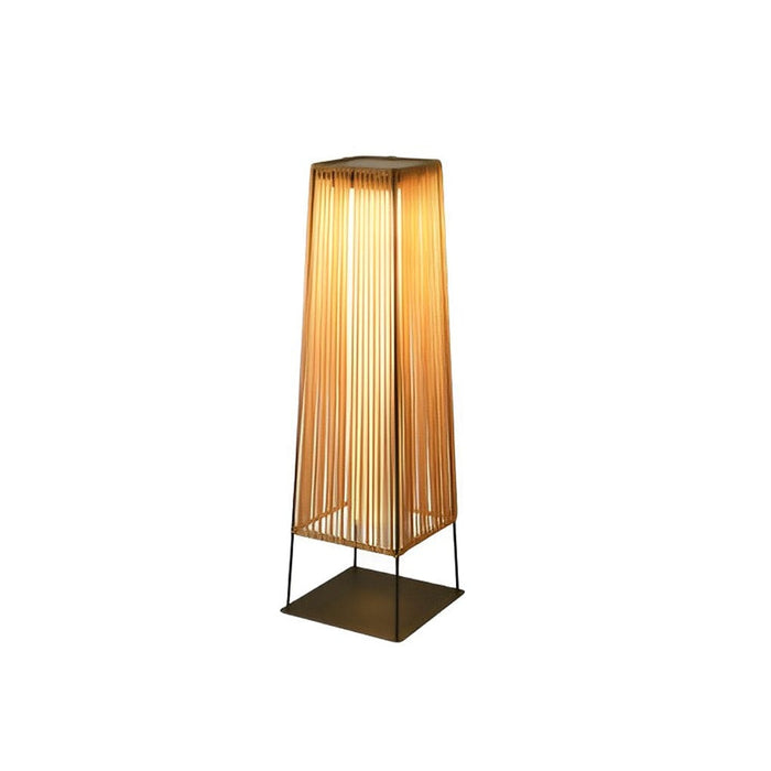 Plastic Handwoven LED Tapered Shaped Rattan Solar Floor Lamp Waterproof Outdoor Light with Solar Panel