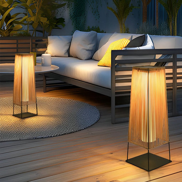 Plastic Handwoven LED Tapered Shaped Rattan Solar Floor Lamp Waterproof Outdoor Light with Solar Panel