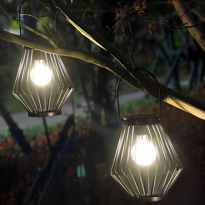 Waterproof Iron LED Portable Black Modern Solar Outdoor Lanterns Floor Lamp