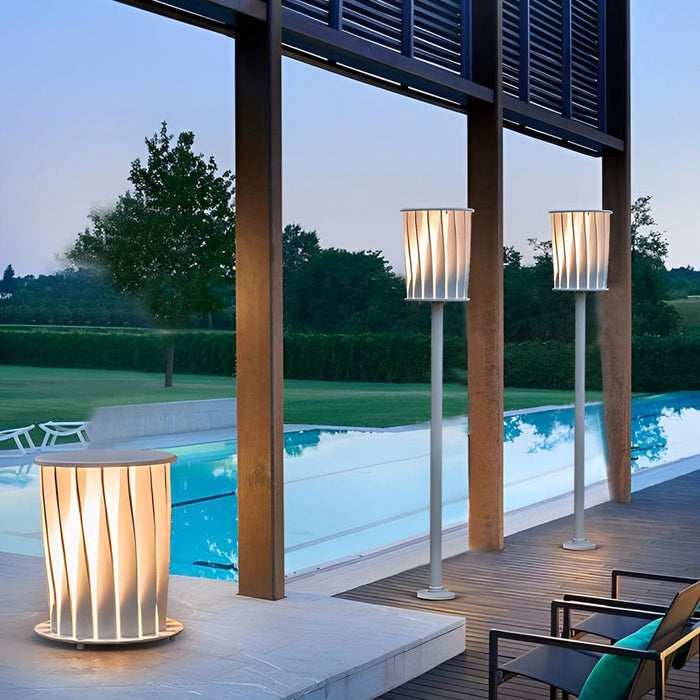Ip65 Stainless Steel Floor Lamp with LED Outdoor Waterproof Standing Lamp