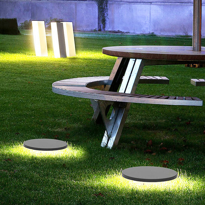Outdoor Waterproof Grass Light Solar LED Ground Lights for Villa Garden