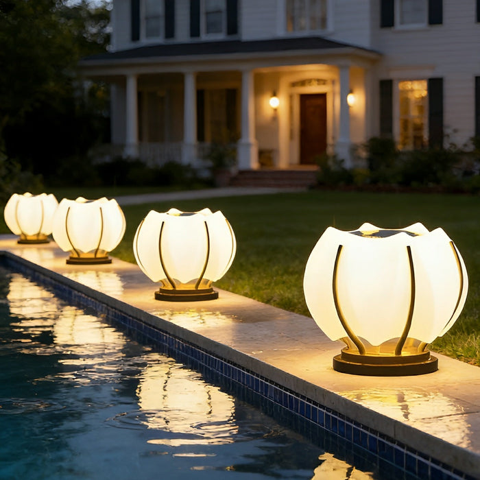 Solar Flower Outdoor Post Lights - Waterproof Garden Pathway Lighting, Decorative Floral Design