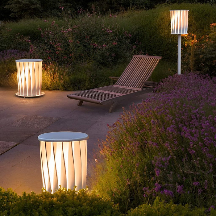Ip65 Stainless Steel Floor Lamp with LED Outdoor Waterproof Standing Lamp