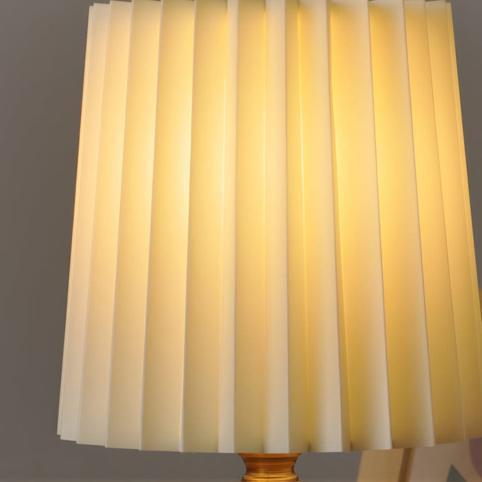 Pleated Drum Wood Cylinder Column Table Lamp. Vintage 1-light Changeable E27