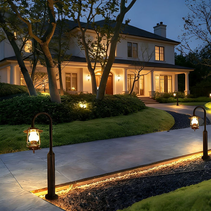 Vintage Lantern Outdoor Street Light, Waterproof IP65 LED Pathway Light for Garden/Yard/Patio