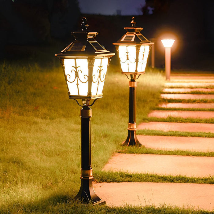 Vintage Pattern Waterproof Intelligent Light Control Solar Lawn Lights
