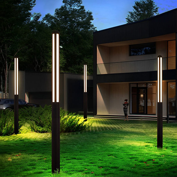 Minimalist Waterproof LED Black Modern Outdoor Pole Lights Public Lighting