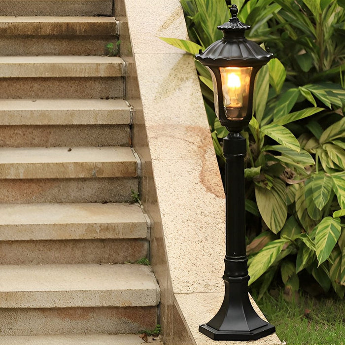 Vintage Classic Waterproof LED Black European-style Outdoor Lawn Lights