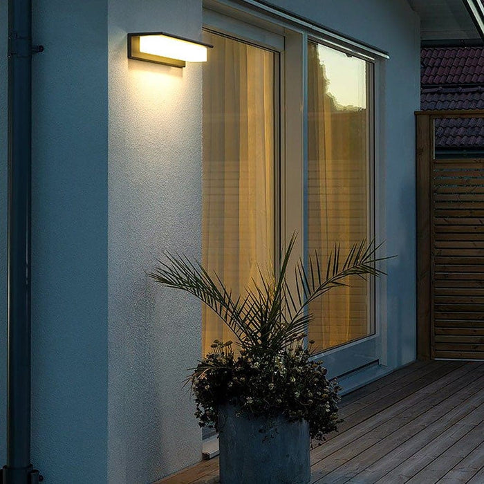 Durable Stainless Steel Outdoor Wall Light with High-Color LED, Waterproof and Rustproof, Ideal for Patios, Gates, and Fences-ErisView-16
