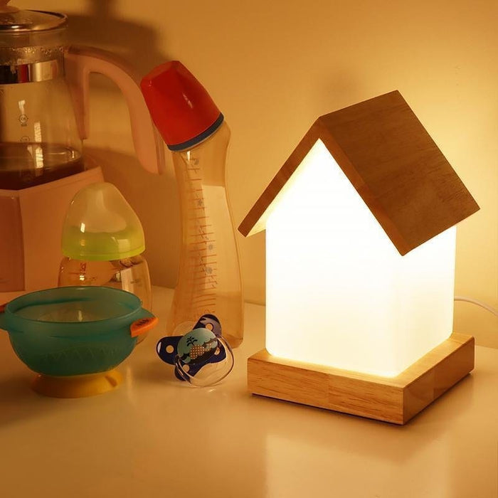 Wooden Small House Kids' Table Lamp Battery Power LED Night Lamp