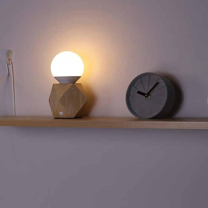 Nordic Geometric Wooden Base Touch Control Bulb Table Lamp 1-Light E27 Desk Night Light