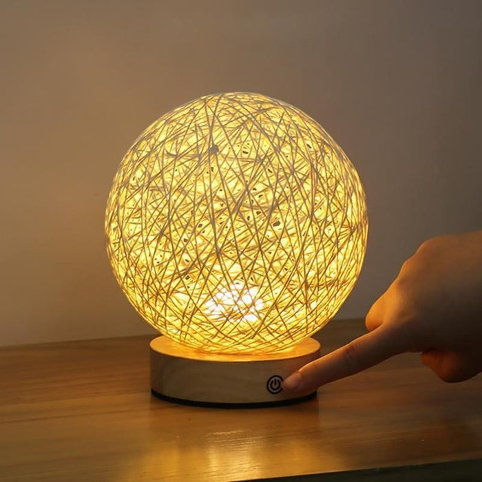 6'' Nordic LED Wooden Base Wicker Shade Table Lamps Built-in Battery Desk Reading Light