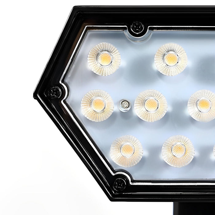 Adjustable Solar Spot Light - Outdoor Landscape Lighting / Garden Uplight, Waterproof LED Path Light