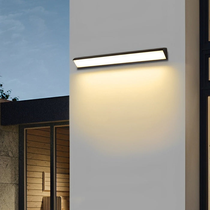 Waterproof Outdoor LED Strip Light - Porch / Exterior Wall / Garage Barn Lighting