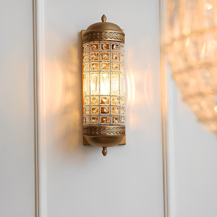 Brass Vintage Wall Sconce Light - Retro Luxury Bedside / Indoor Stairwell Lamp Fixture