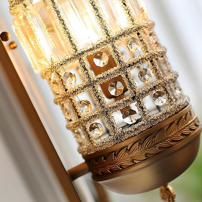 Brass Vintage Wall Sconce Light - Retro Luxury Bedside / Indoor Stairwell Lamp Fixture