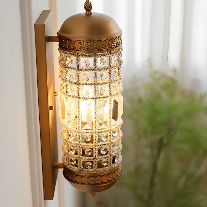 Brass Vintage Wall Sconce Light - Retro Luxury Bedside / Indoor Stairwell Lamp Fixture
