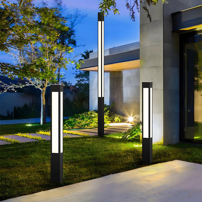 Outdoor Lawn Light - Waterproof Solar LED Landscape Lighting for Garden, Villa, Courtyard Pathway