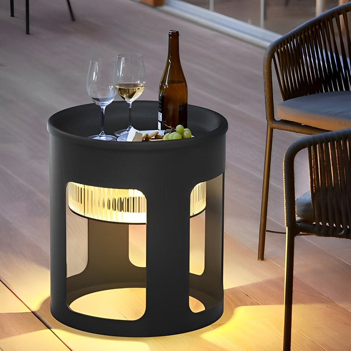 Solar-Powered Round LED Wall Light, Dusk-to-Dawn Illumination for Patio/Porch/Yard