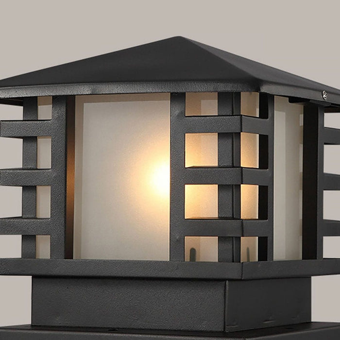 European Retro Column Light LED Landscape Decorative Lighting for Villa Courtyard
