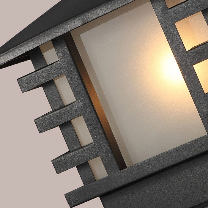 European Retro Column Light LED Landscape Decorative Lighting for Villa Courtyard