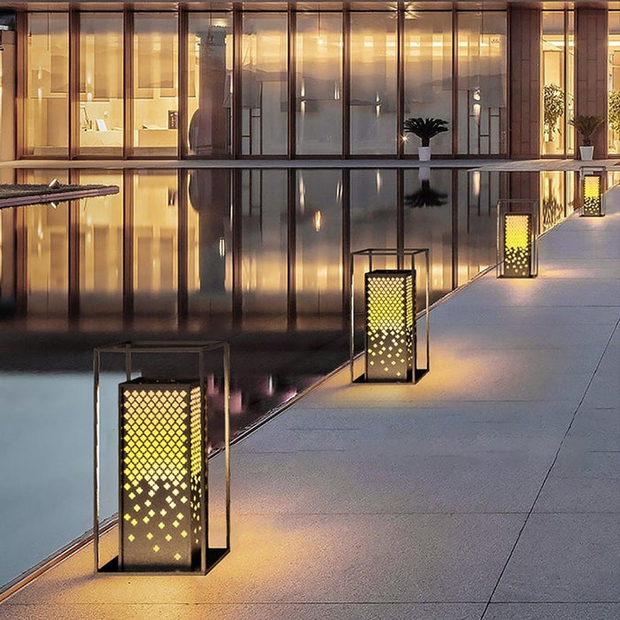 Flowers Pattern Hollow Waterproof Brown Retro Outdoor Light Garden Lamp