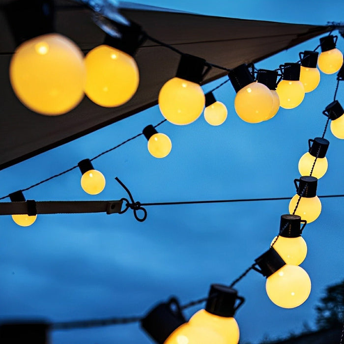 Solar-Powered Outdoor String Lights - Waterproof Shatterproof Globe Bulbs for Patio, Garden, Backyard, Bistro, Party