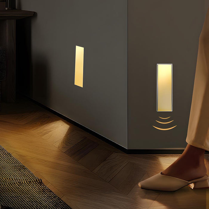 Minimalist LED Recessed Wall Sconce - Motion Sensor / Stairway Light, Indoor Accent Lighting