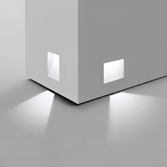 Minimalist Motion Sensor LED Recessed Wall Sconces - Stairway Step Light, Foot Light, Corner Lighting - Aluminum Housing