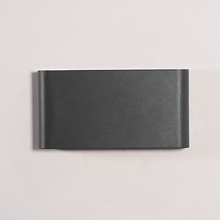 Minimalist Outdoor Waterproof LED Exterior Wall Light for Garden Balcony