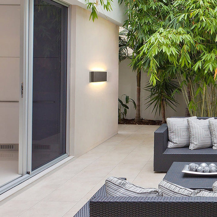 Minimalist Outdoor Waterproof LED Exterior Wall Light for Garden Balcony