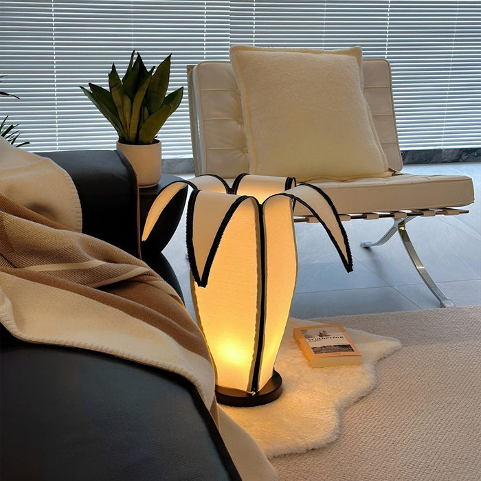 Modern Banana Design Plug-in LED Floor Lamp - Artistic Curved Arc Lighting / Contemporary Living Room Decor