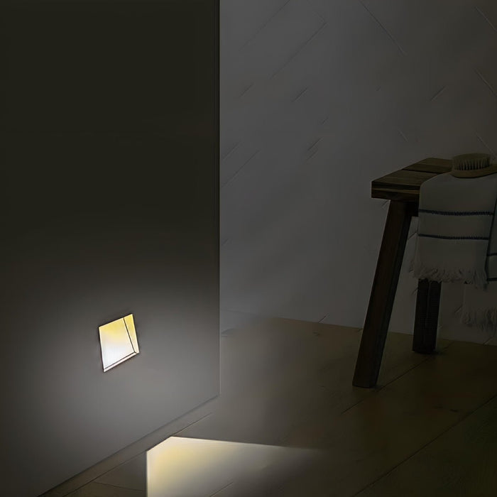 Modern Minimalist Indoor LED Recessed Stairway Wall Light - Flush Mount / Step Lighting, Hallway Accent