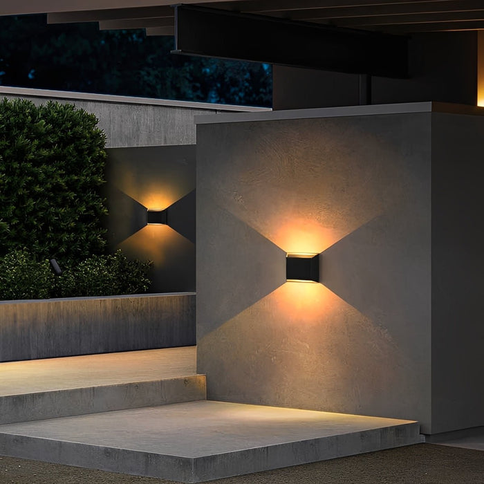 Waterproof LED Outdoor Wall Sconce, Modern Minimalist Design, Garden/Patio/Courtyard Lighting