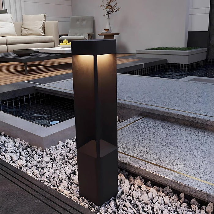 Modern Rectangular LED Landscape Light - Outdoor Pathway / Garden Illumination - Durable Weatherproof Design