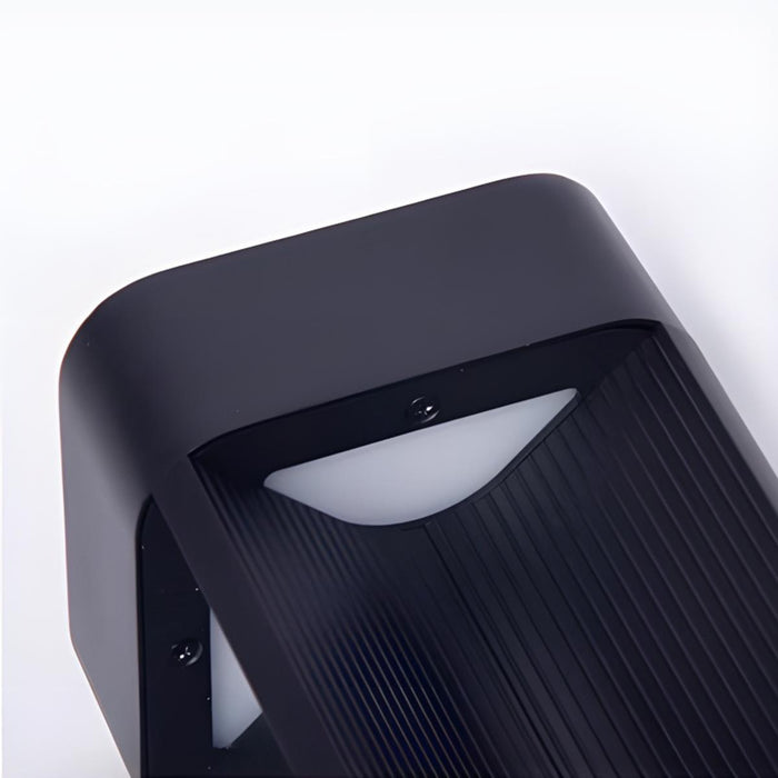 Modern Rectangular LED Landscape Light - Outdoor Pathway / Garden Illumination - Durable Weatherproof Design