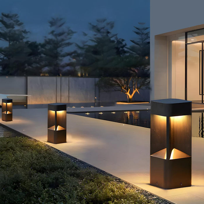 Modern Rectangular LED Landscape Light - Outdoor Pathway / Garden Illumination - Durable Weatherproof Design