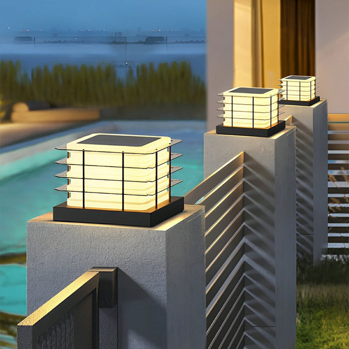 Solar Dusk to Dawn Square Fence Light, Waterproof LED Outdoor, Perimeter Security for Fence/Deck/Patio