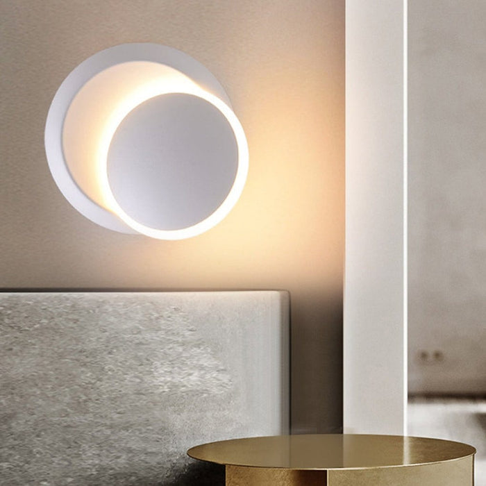 Nordic Minimalist LED Rotatable Round Wall Lights for Living Room Dining Room Cafe