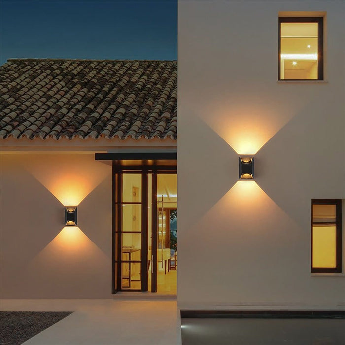 Outdoor Waterproof LED Wall Light for Villa Foyer Garden Corridor Balcony