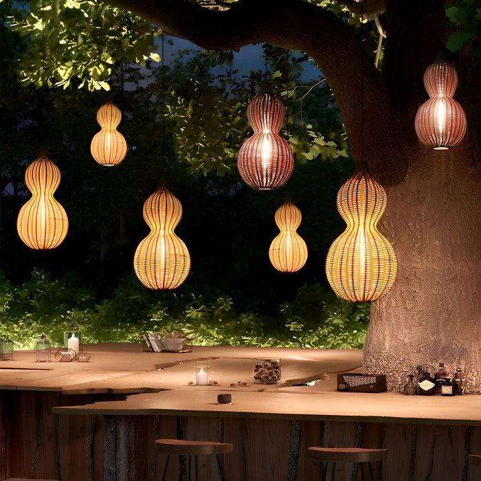 Rattan Gourd Outdoor String Lights - Weatherproof Hanging Solar-Powered LED Patio Lamps for Garden, Backyard, and Porch Decor