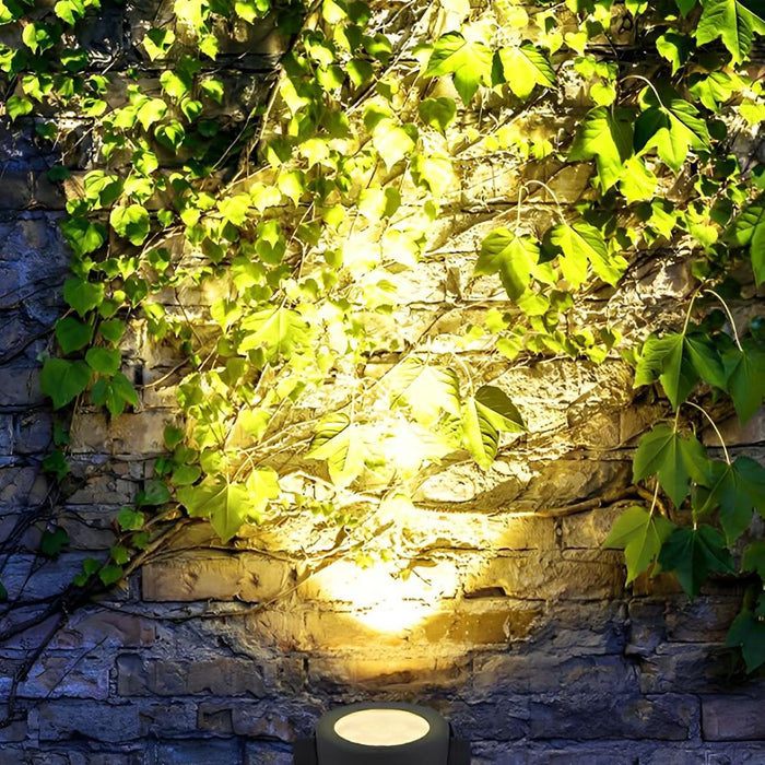 Outdoor LED Spot Light, Waterproof IP65, Adjustable Beam, Durable Aluminum, Landscape/Architectural Accent for Garden/Yard/Building Exterior