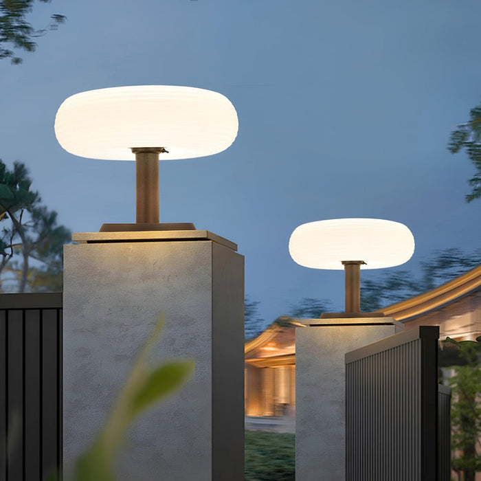 Solar LED Outdoor Post Light - Round, Removable Base, Weatherproof Design