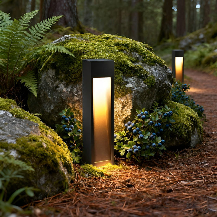 Square LED Pathway Light - Modern Outdoor Walkway Lamp, Black - Waterproof Garden Illumination