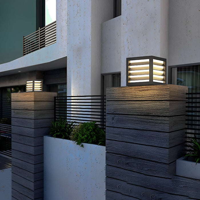Outdoor Square Grille Post Cap Light - Solar/Hardwired Fence Column Lamp, Waterproof Landscape Lighting