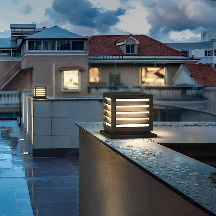 Outdoor Square Grille Post Cap Light - Solar/Hardwired Fence Column Lamp, Waterproof Landscape Lighting